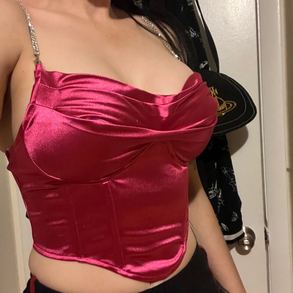 Bear Dance Tops - Bright pink satin crop top